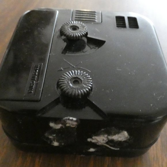 Lifelong Quartz Plastic Travel Clock - Picture 4 of 4